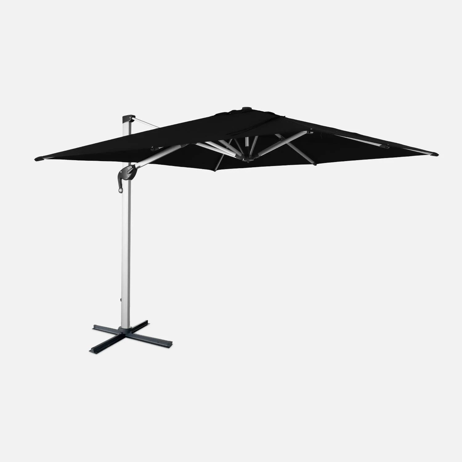 Parasol Déporté Carrée 3x3m Couleur : Noir 1 Parasol Déporté Carrée 3x3m Couleur : Noir