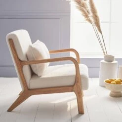 Fauteuil Scandinave En Bois Et Tissu Bouclette -Maison Meubles iacscaboucl 9ca3bba03d4f372dd8c0905091f22835