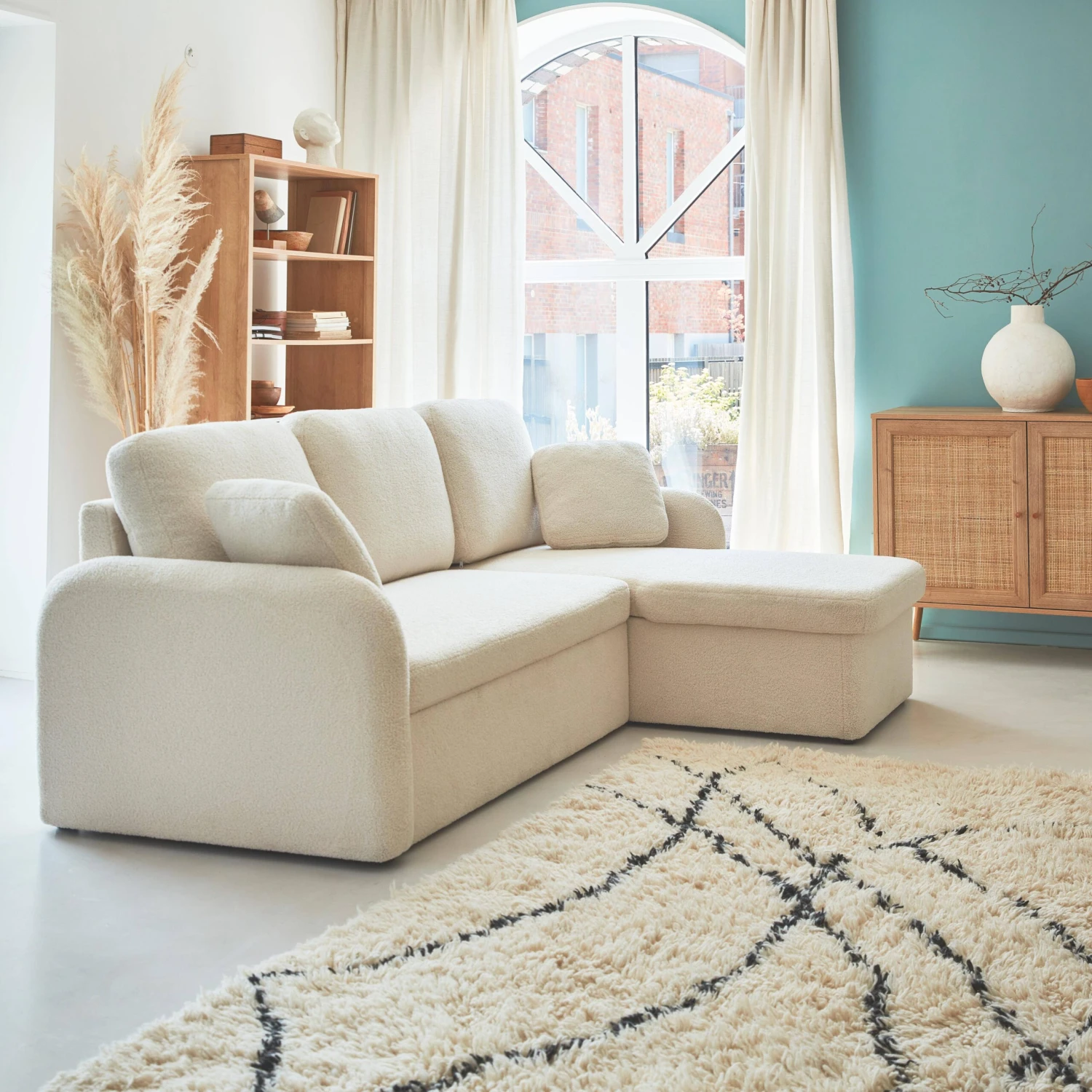 Canapé Convertible 3 Places Bouclettes Blanches, Lignes Arrondies 1 Canapé Convertible 3 Places Bouclettes Blanches, Lignes Arrondies