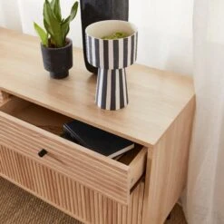 Buffet De Rangement Bois Rainuré 120 Cm -Maison Meubles ibragbuffet 6091683fc88916a4bfbd6482ad6d0a7d